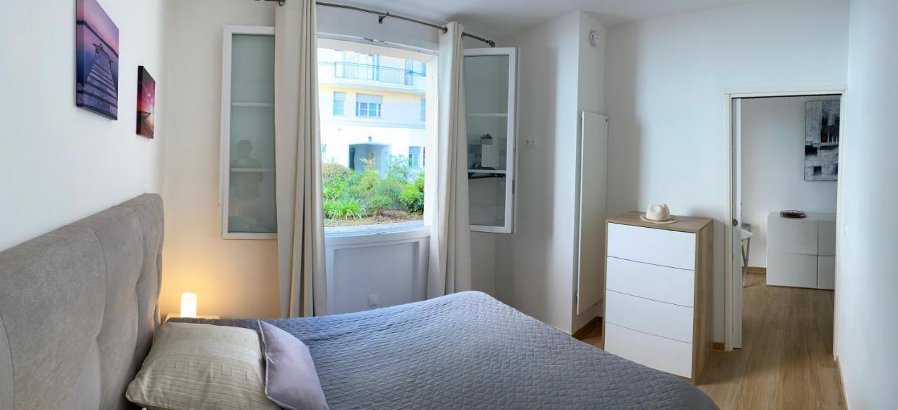 Suite Neptune Niza Exterior foto