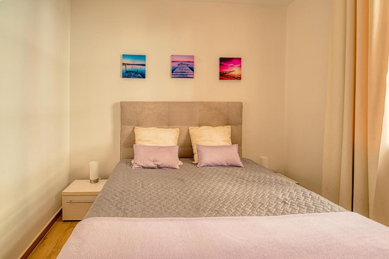 Suite Neptune Niza Exterior foto