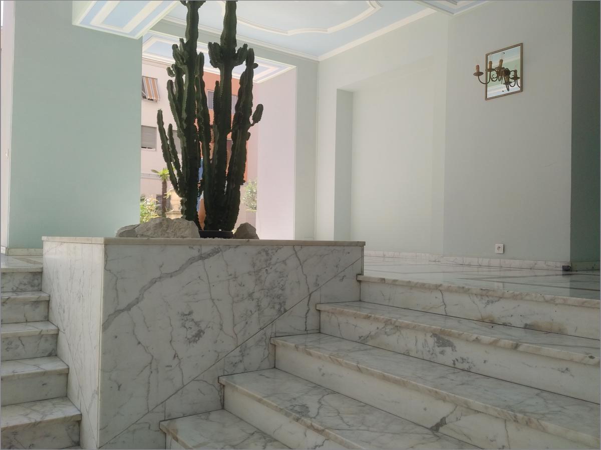 Suite Neptune Niza Exterior foto