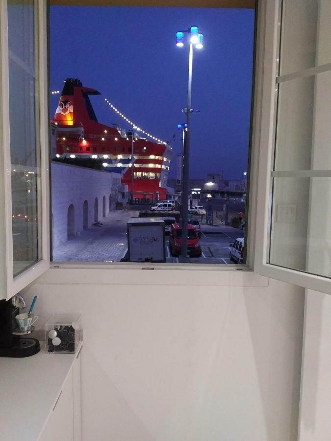 Suite Neptune Niza Exterior foto